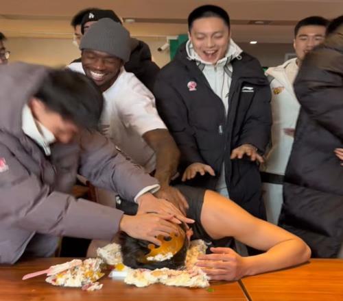 湖人双星未,来可期,詹姆斯与东,开云体育,开云体育官网,开云体育app,开云体育平台,KAIYUN,SPORTS,kaiyun登录入口