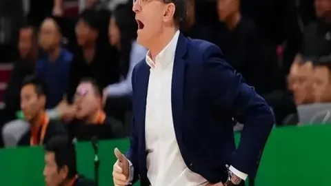 勇士新星得分引热议，防守薄弱正负值垫底，新星表现引众议